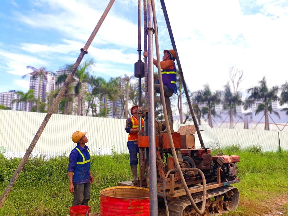 Khoan thăm dò địa chất